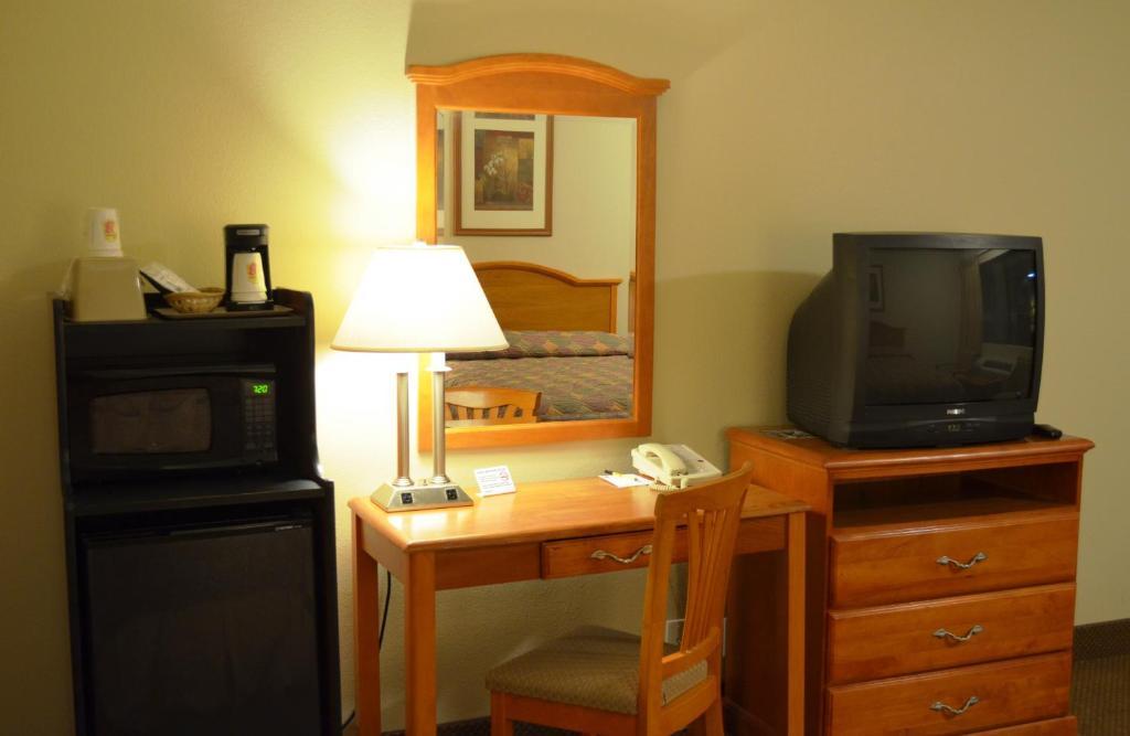 Super 8 By Wyndham Tempe/Asu/Airport Hotell Rom bilde